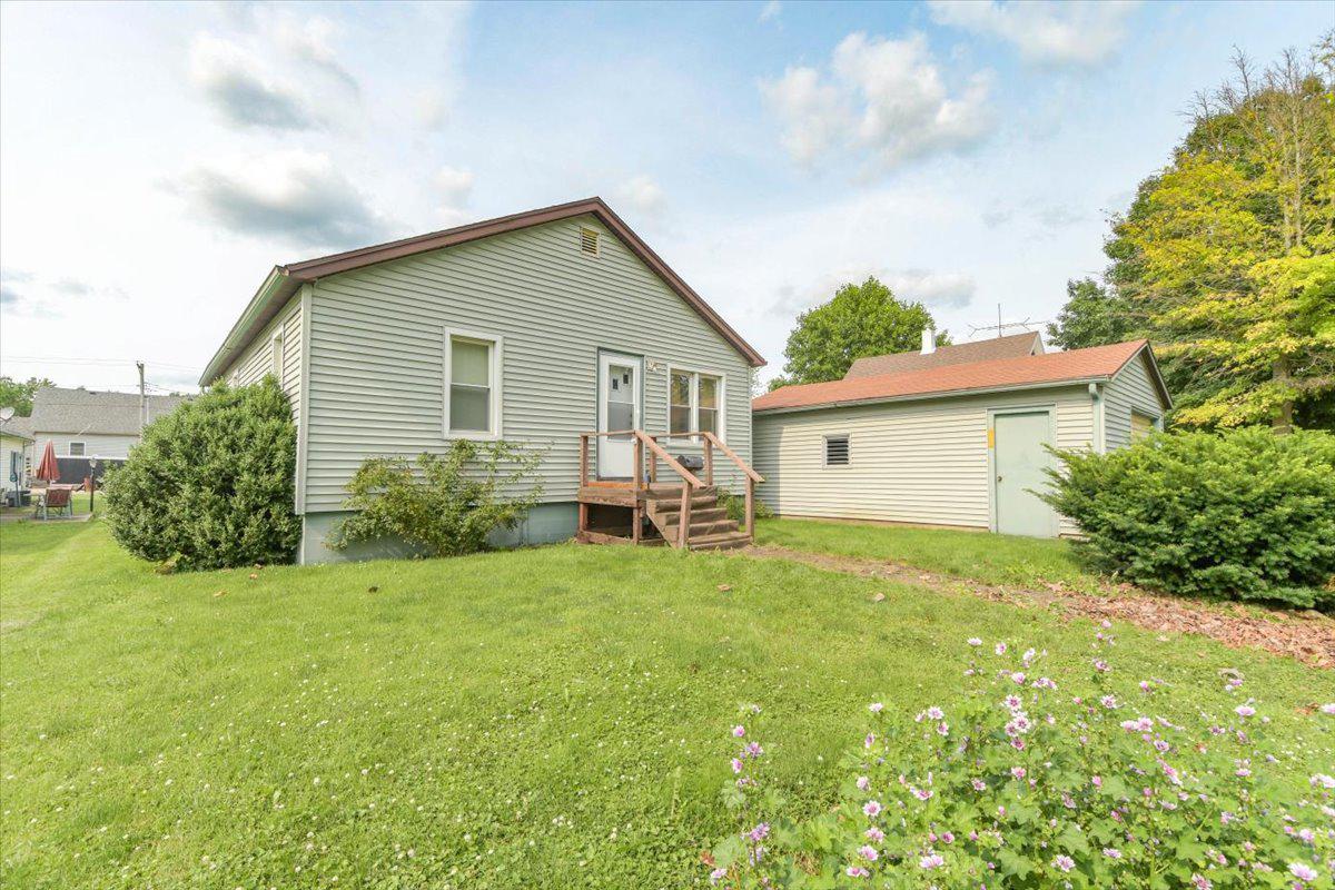 203 E Griggs St., Mansfield, IL 61854