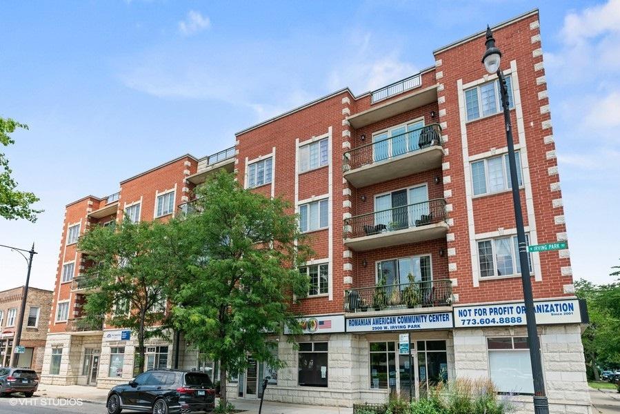 2900 W Irving Park Rd. #305, Chicago, IL 60618