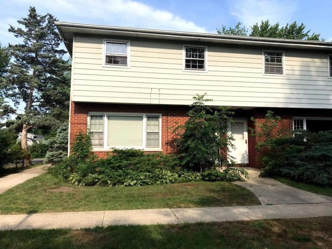 330 Northway Park Rd. #1, Machesney Park, IL 61115
