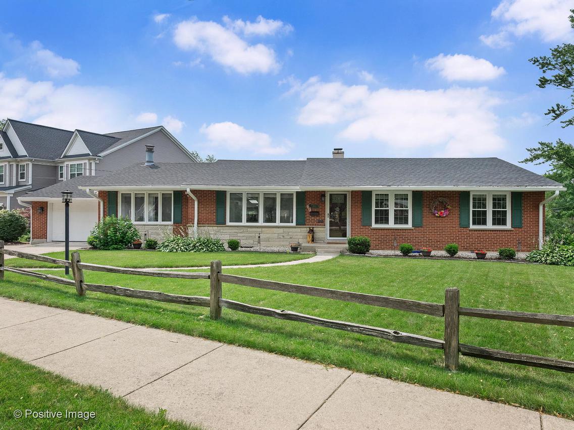 233 Grant St., Downers Grove, IL 60515