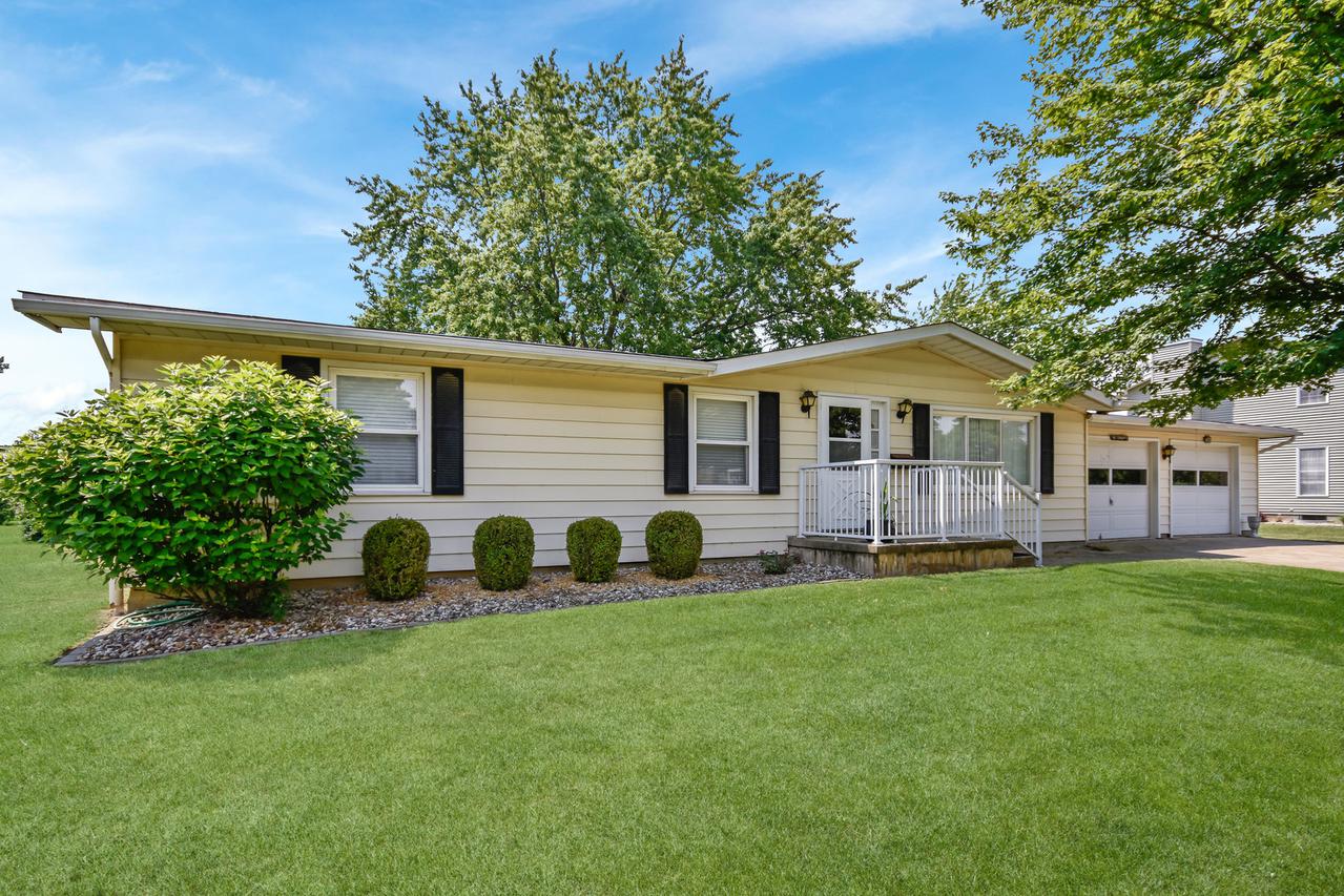 209 Worner St., Green Valley, IL 61534