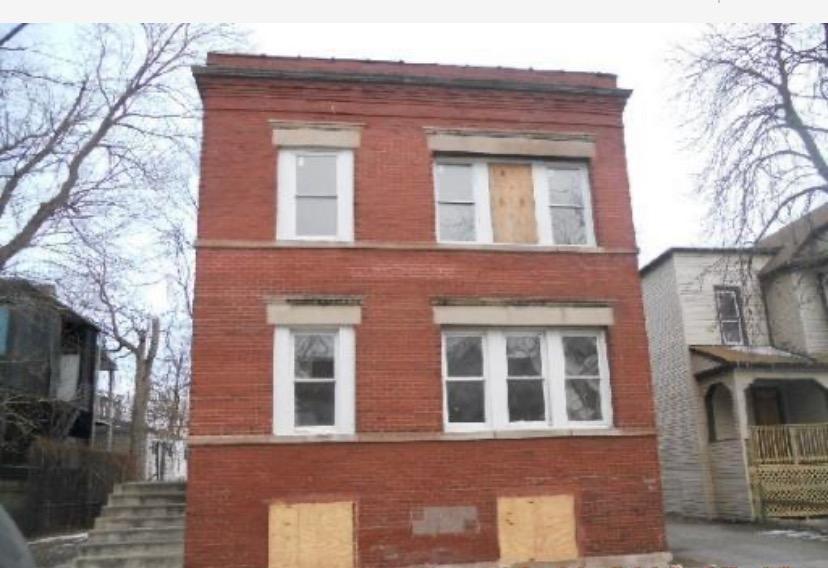 6911 S Kimbark Ave., Chicago, IL 60637