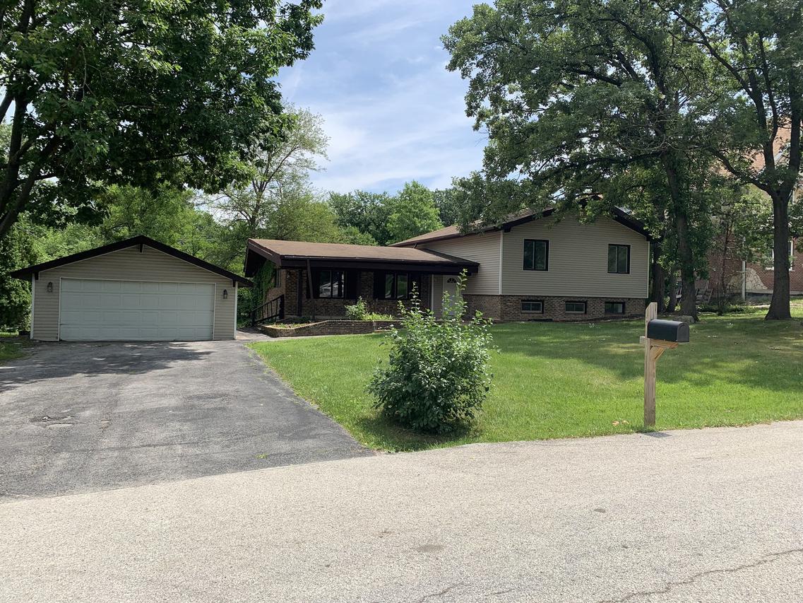 1741 Oak Lane Rd., Flossmoor, IL 60422