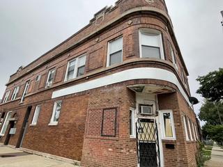3935 S California Ave., Chicago, IL 60632