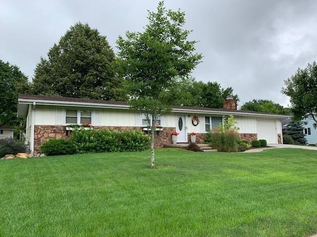 104 N Edward St., Roanoke, IL 61561
