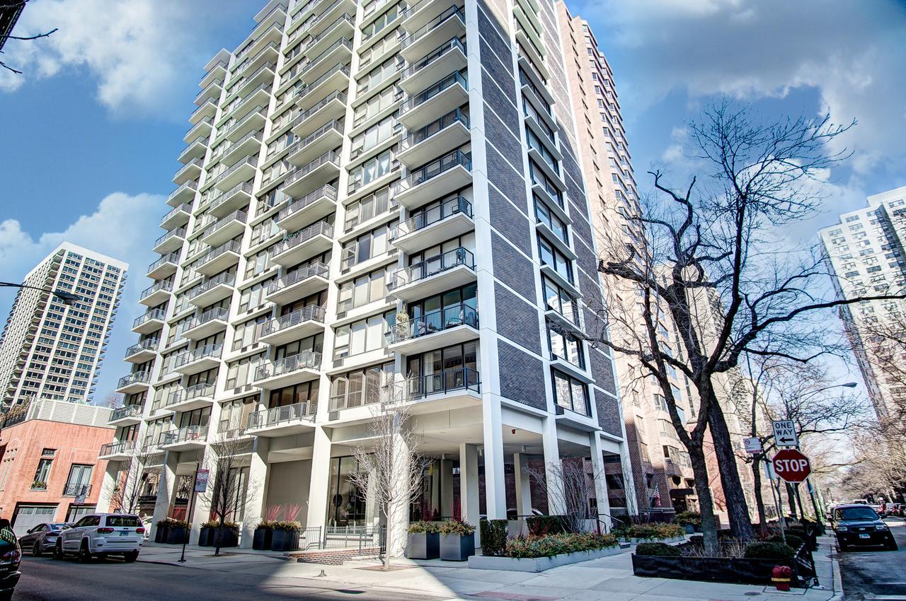 1400 N State Pkwy. #10B, Chicago, IL 60610