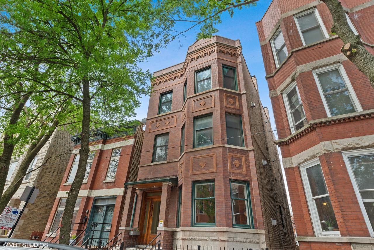 820 N Hermitage Ave. #1, Chicago, IL 60622