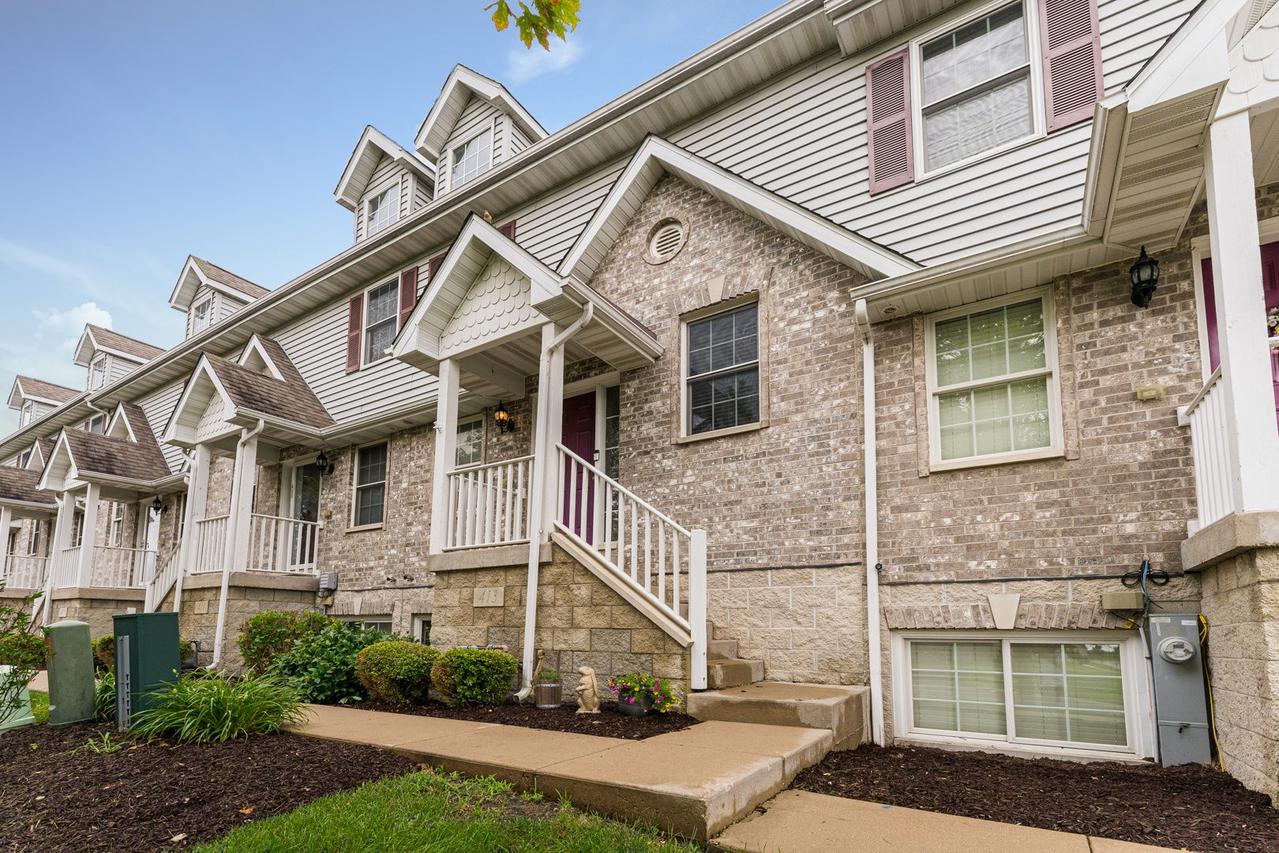 413 N Charles St., Cortland, IL 60112