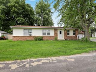 704 W Green St., Farmer City, IL 61842