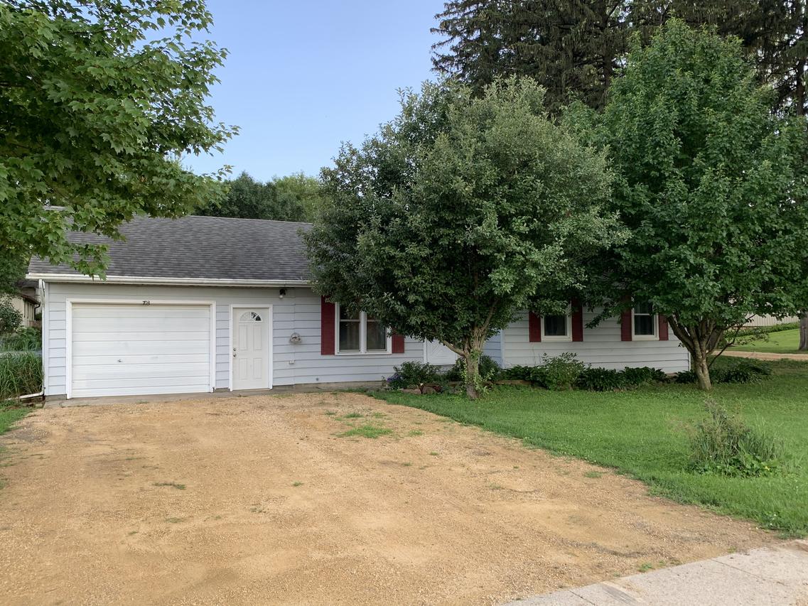 703 Church St., German Valley, IL 61039