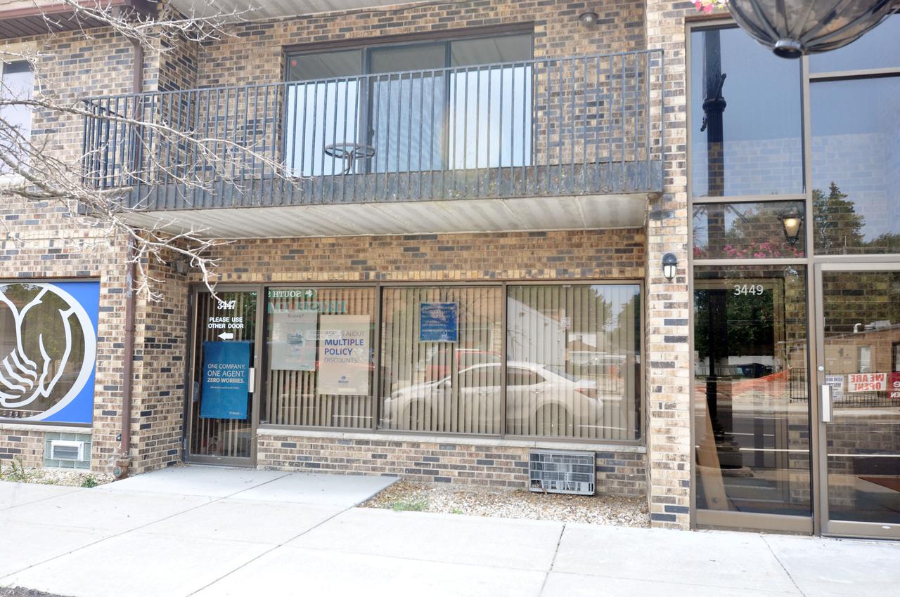3449 W 111th St. #201, Chicago, IL 60655