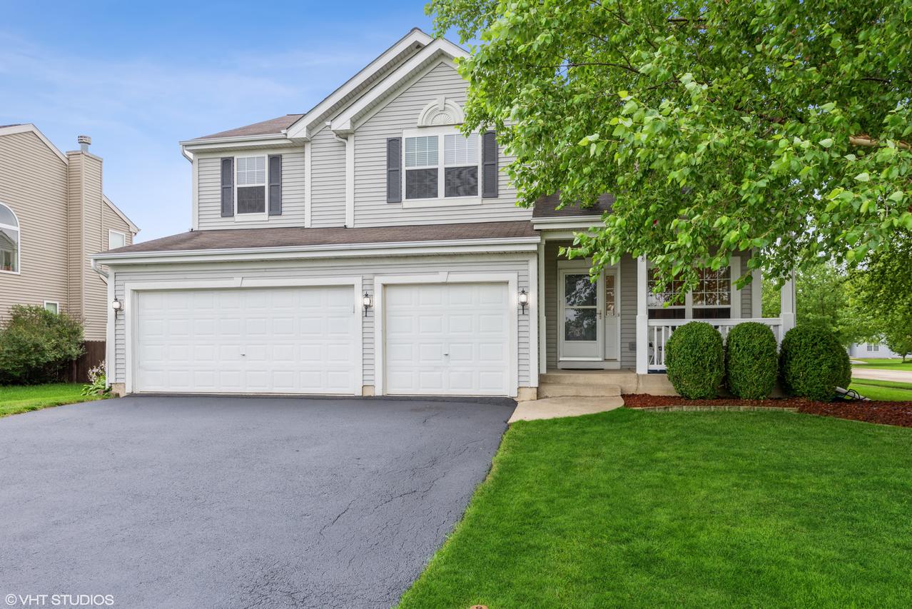 310 River Bend Dr., Genoa, IL 60135