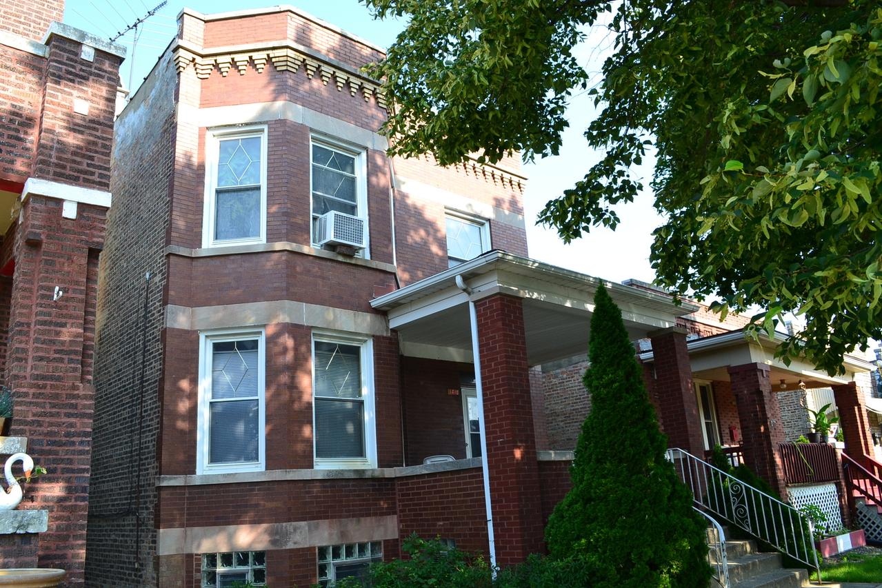 1418 S 57th Ave., Cicero, IL 60804