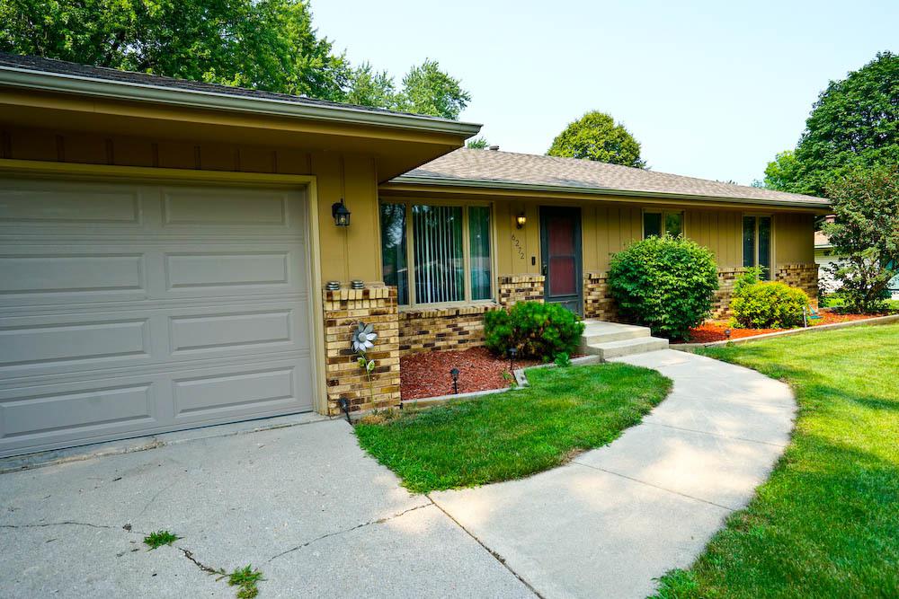 6272 Graydon Rd., Rockford, IL 61109