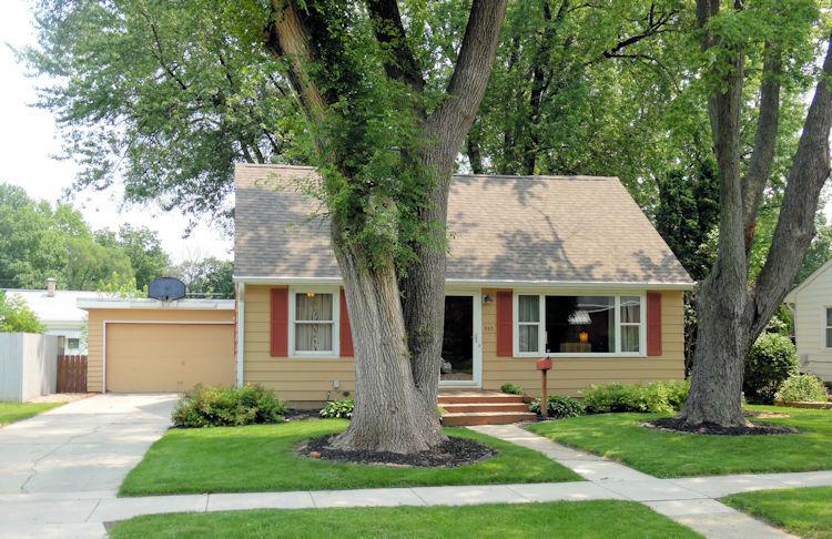 943 Woolf Ct., Rochelle, IL 61068