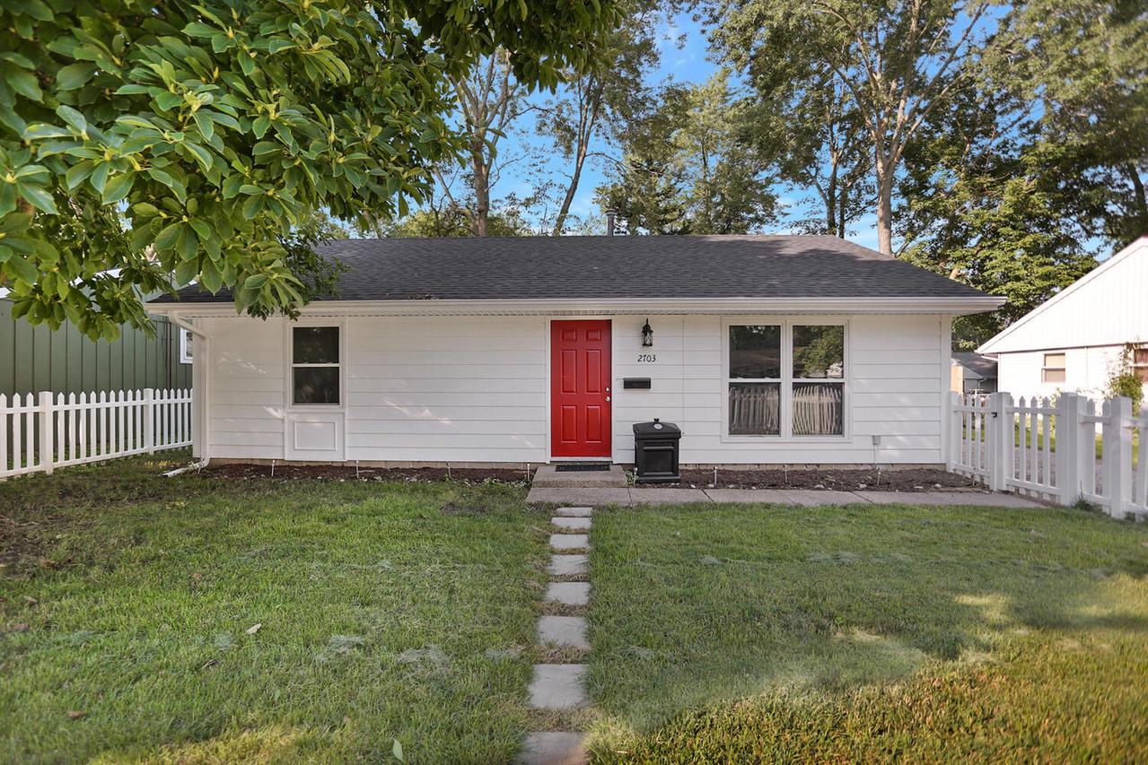2703 E Illinois St., Urbana, IL 61802