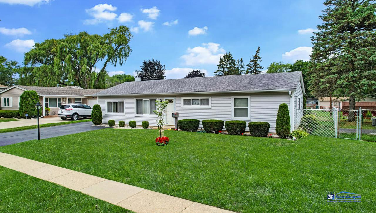 36736 N Traer Ter., Gurnee, IL 60031
