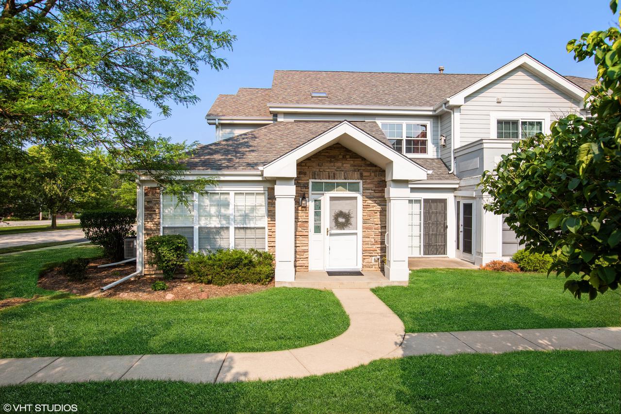 9420 Lenox Ln., Lakewood, IL 60014