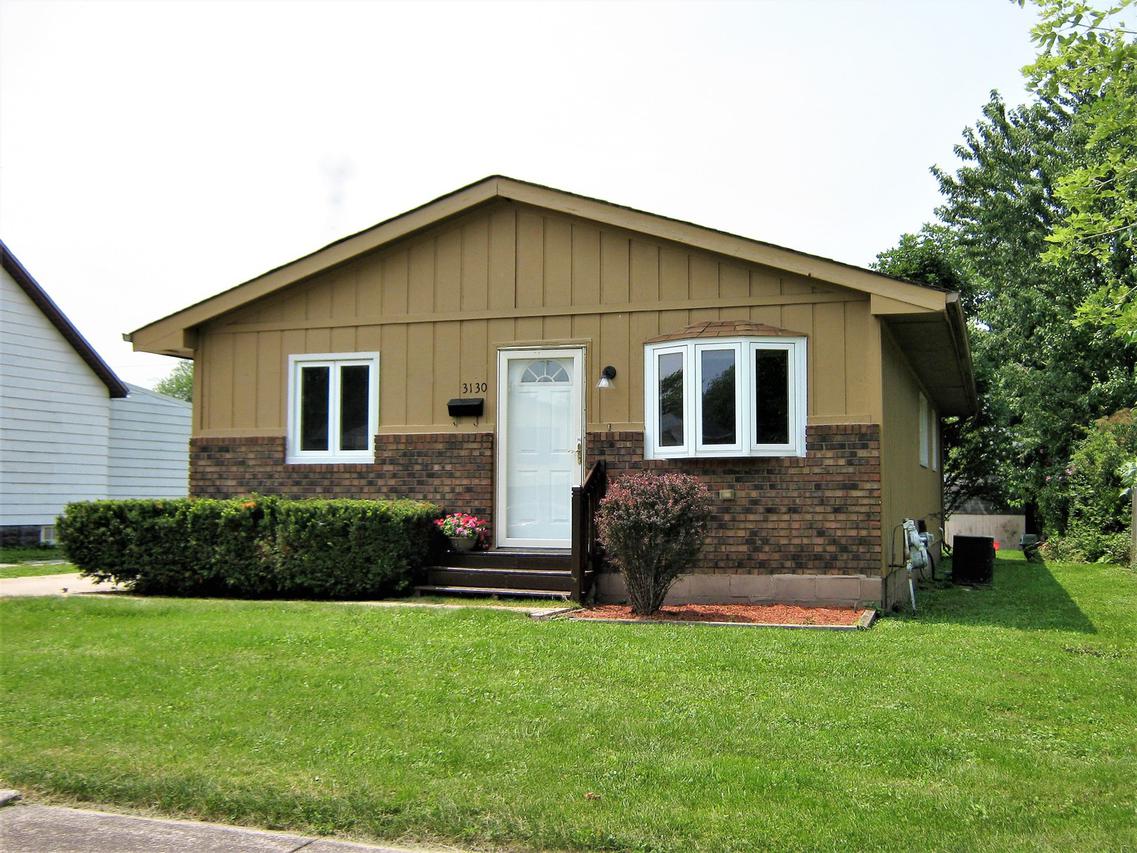 3130 Sangamon St., Steger, IL 60475