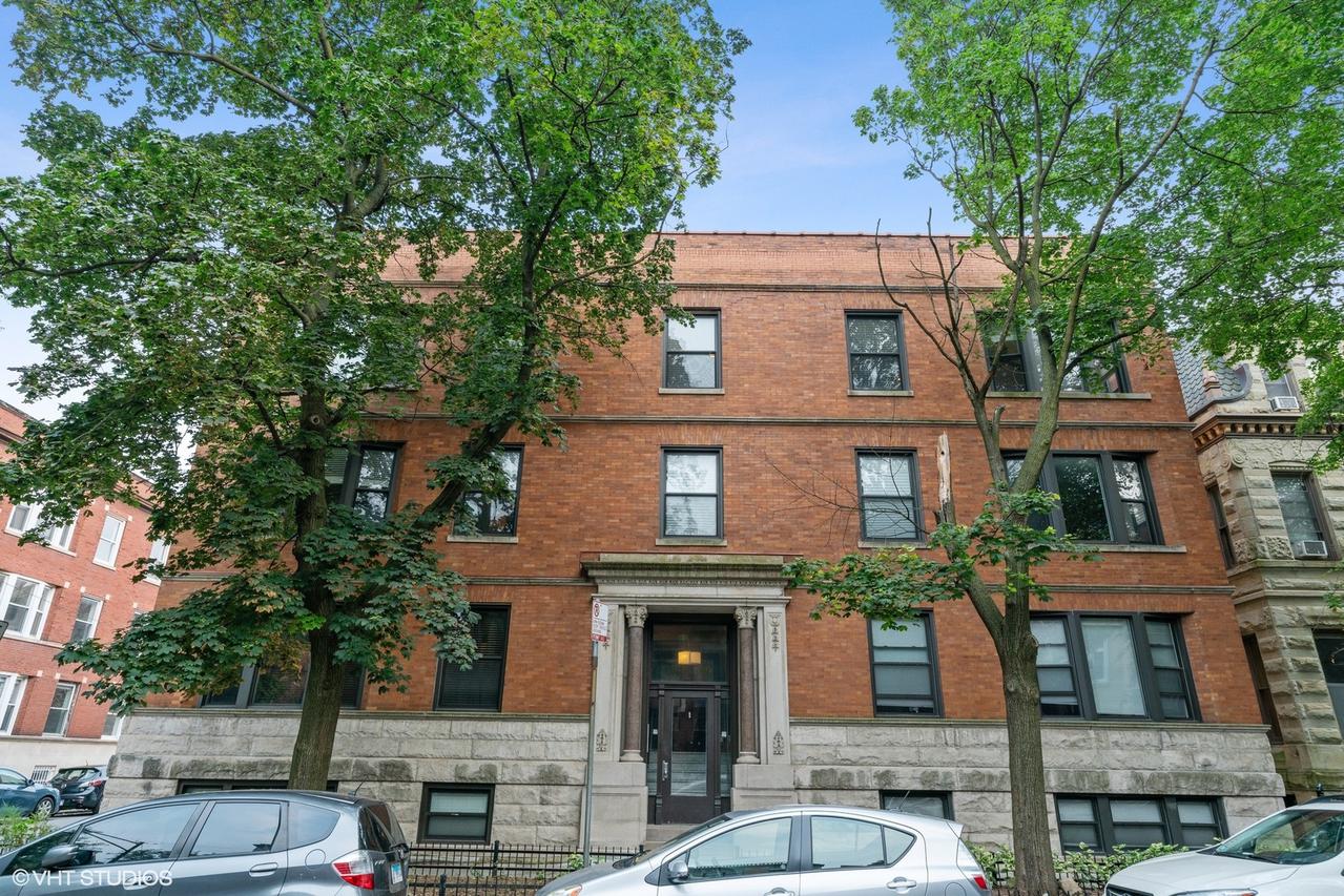 605 W Arlington Pl. #3, Chicago, IL 60614