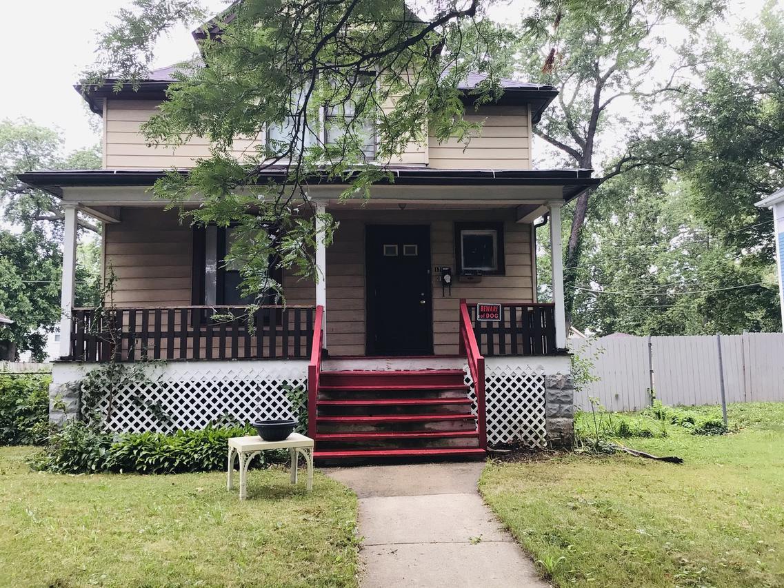 1706 S 5th Ave., Maywood, IL 60153