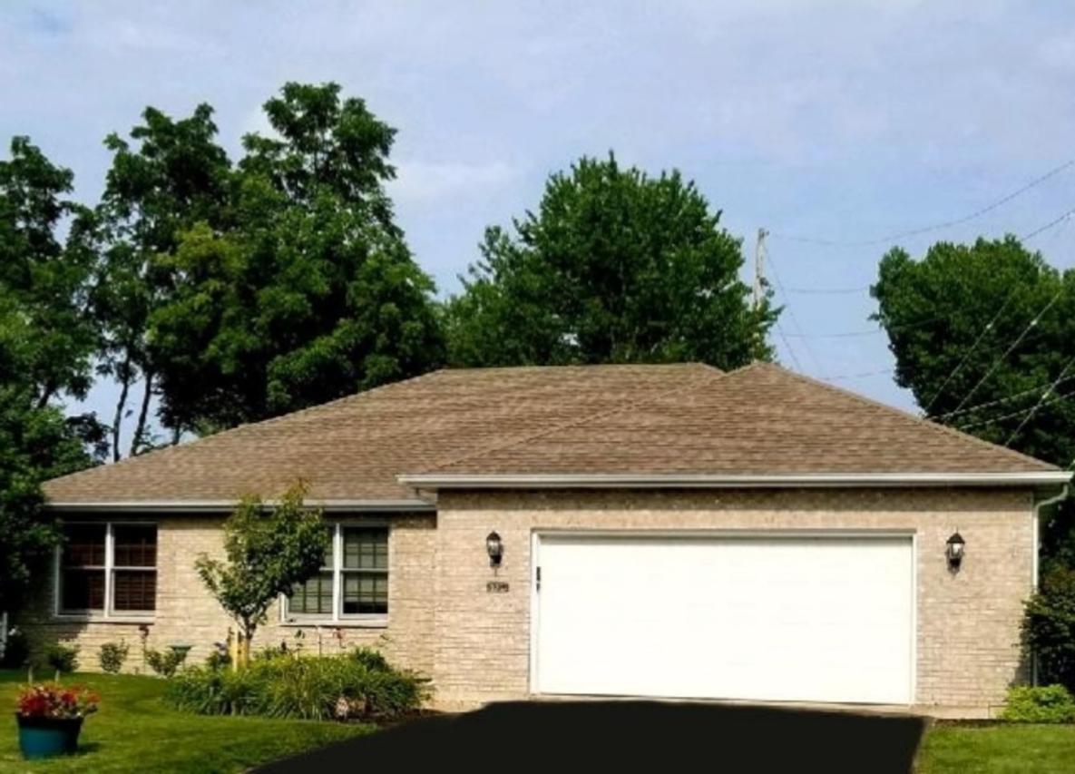 350 Dorothy Dr., Somonauk, IL 60552