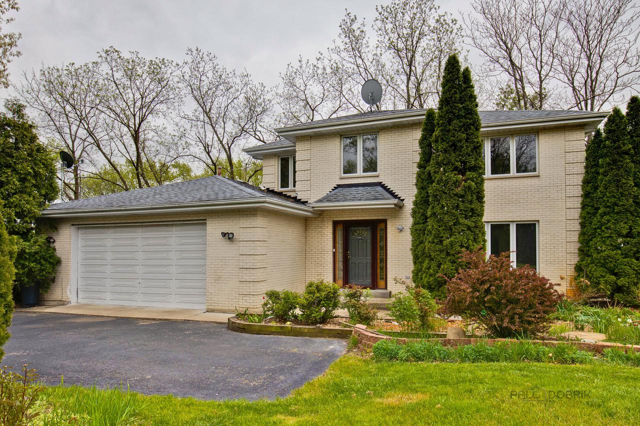 16725 W Easton Ave., Lincolnshire, IL 60069