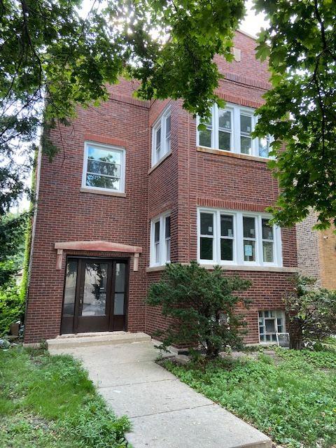 6135 N Fairfield Ave., Chicago, IL 60659