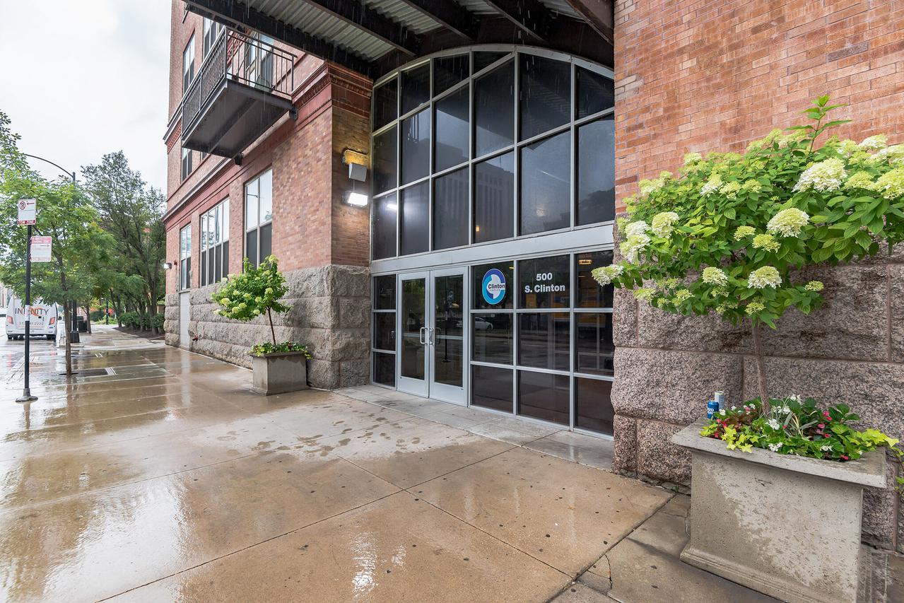 500 S Clinton St. #620, Chicago, IL 60607