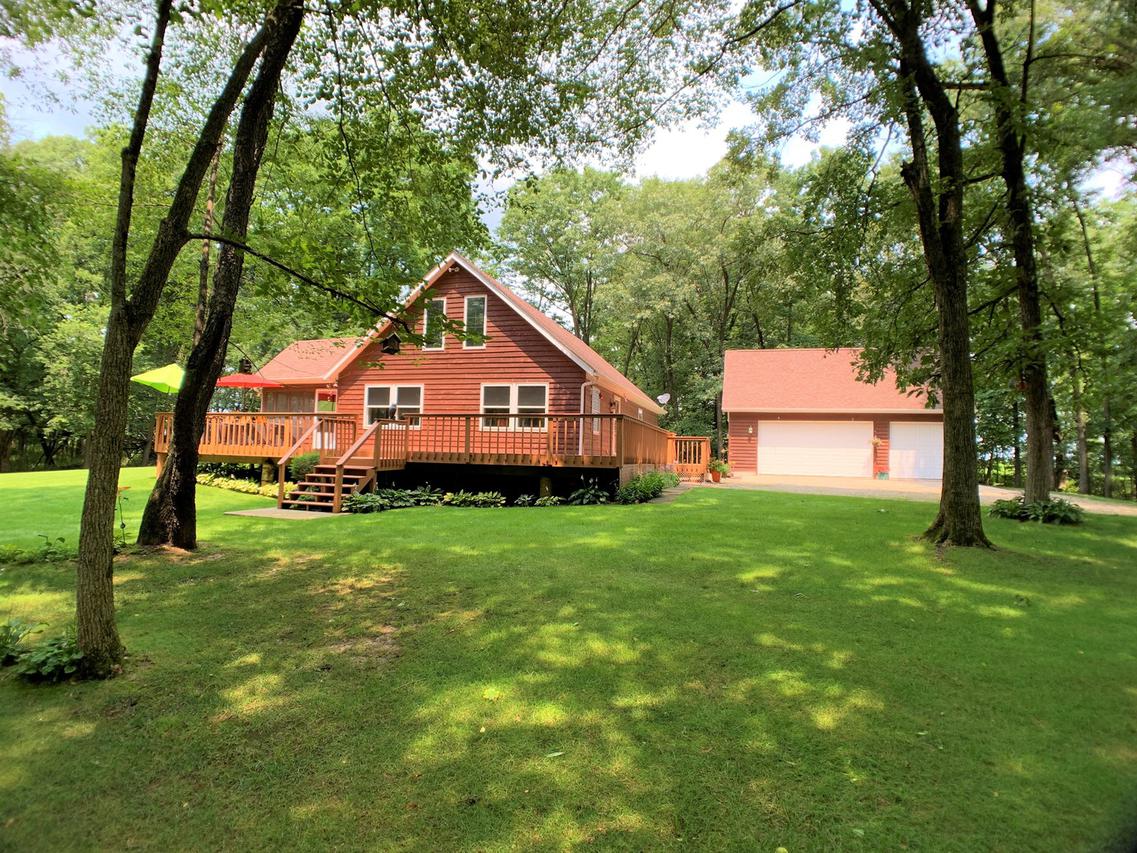 24 Lincoln Ct., Putnam, IL 61560