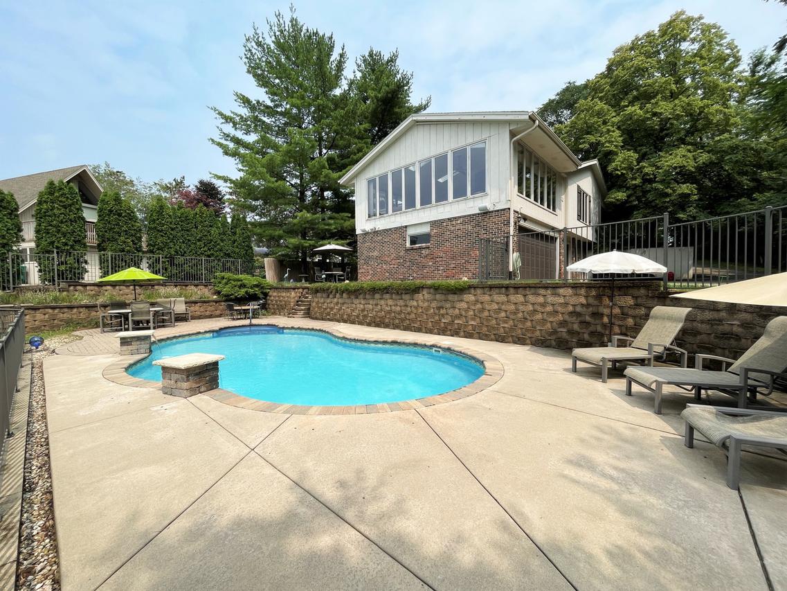 9830 Fantail Pl., Roscoe, IL 61073