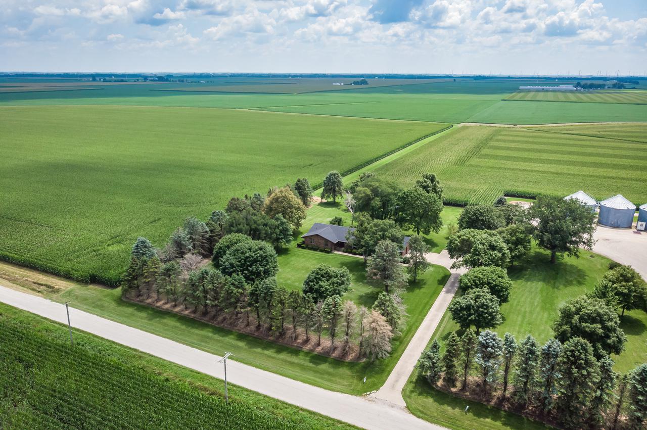 5815 W Omalley Rd., Verona, IL 60479