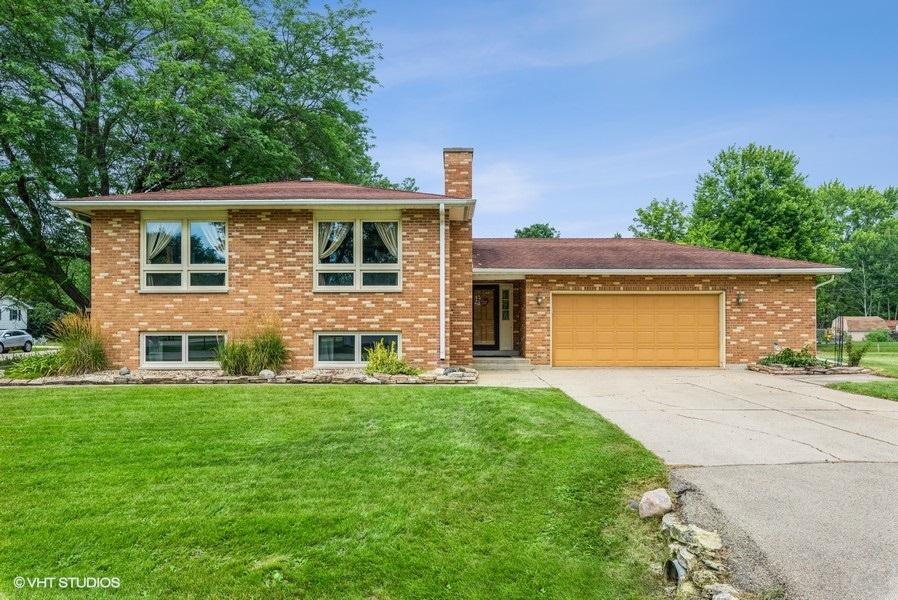 6789 S Joanne Ave., Rochelle, IL 61068
