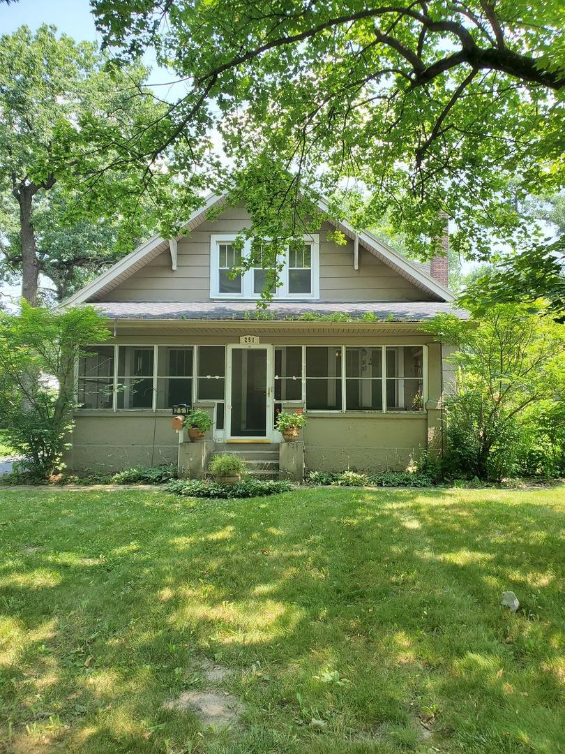 251 W Main St., Glenwood, IL 60425