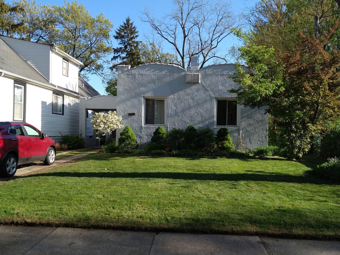 1435 W 104th St., Chicago, IL 60643