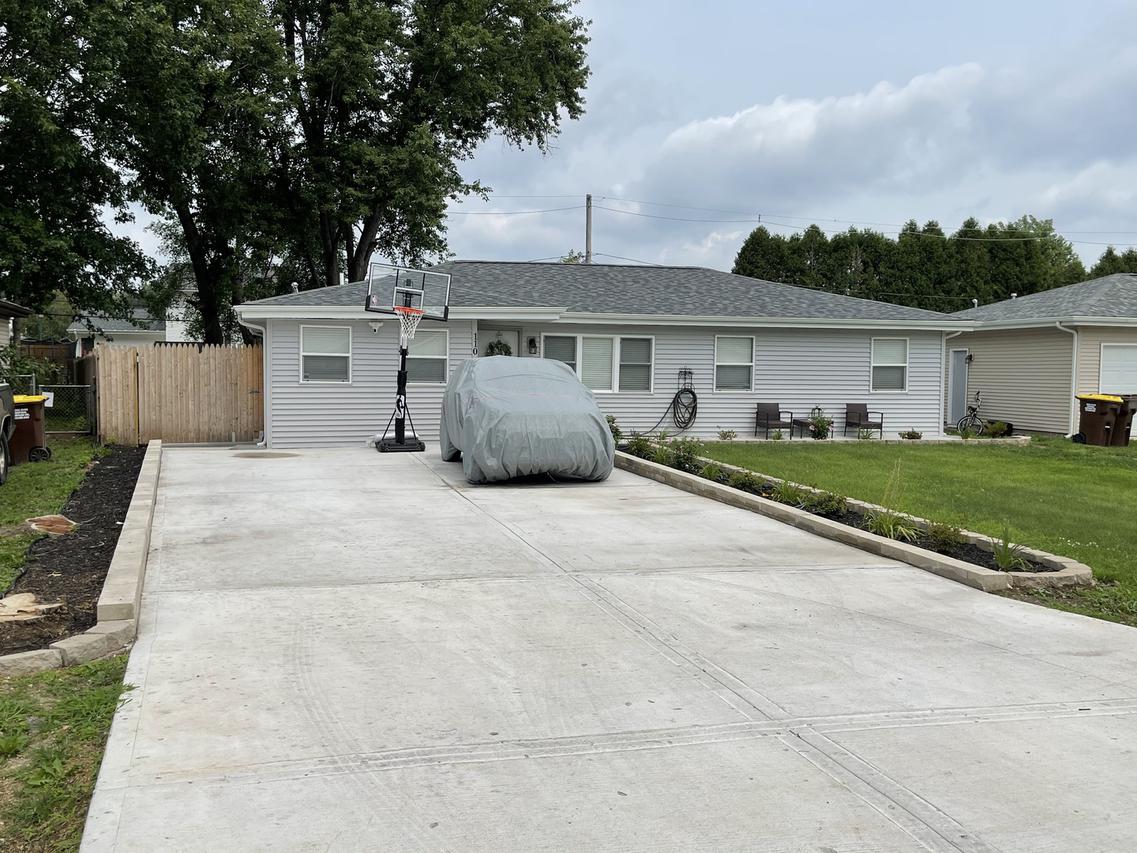 110 Marquette Rd., Machesney Park, IL 61115