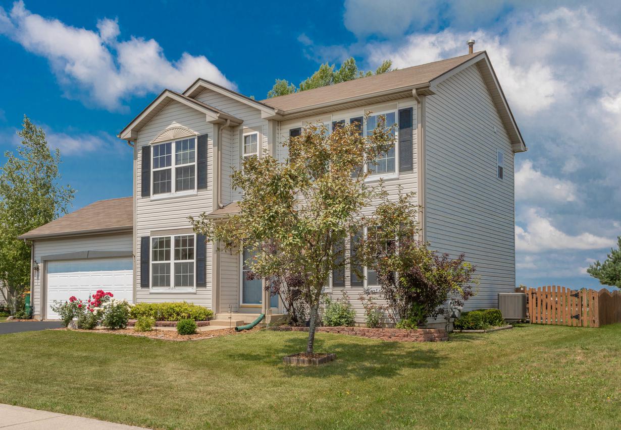 941 Pond Brook Ave., Malta, IL 60150