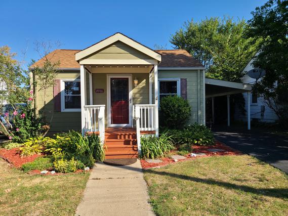 1011 Albert Ave., Sycamore, IL 60178