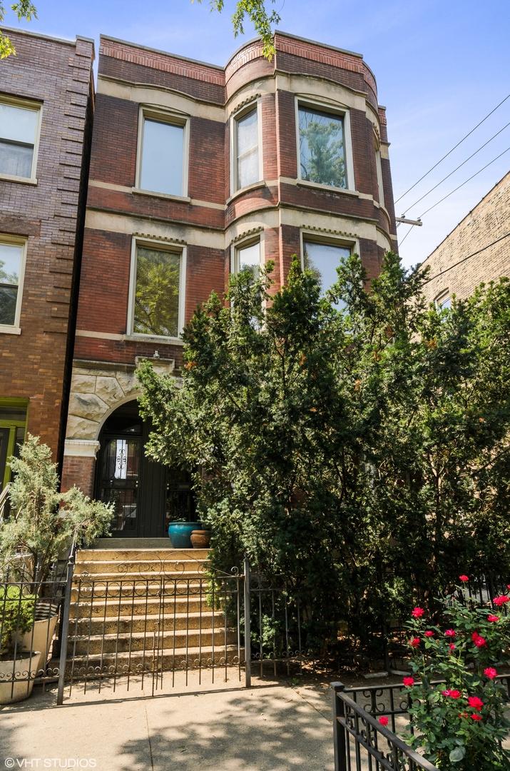 944 N Hoyne Ave., Chicago, IL 60622