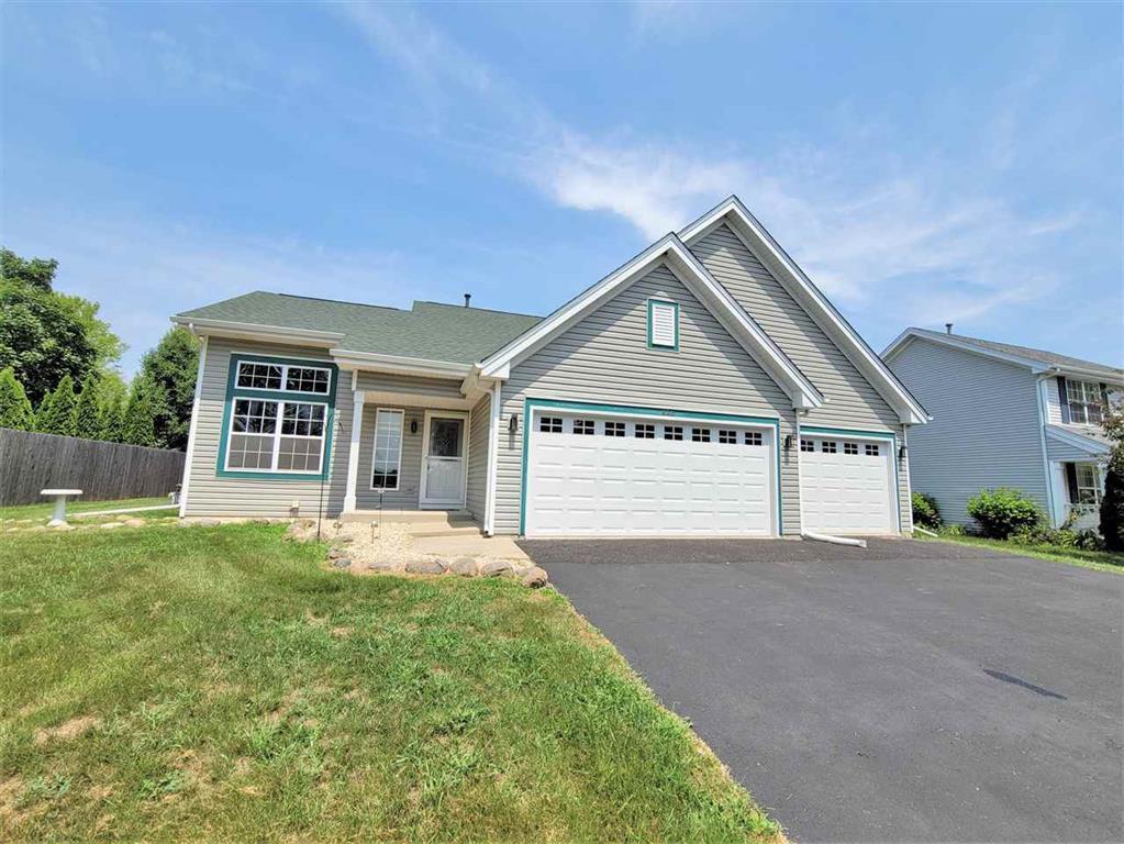 620 Berglund Rd., Pecatonica, IL 61063