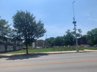 3905 W. Chicago Ave., Chicago, IL 60651