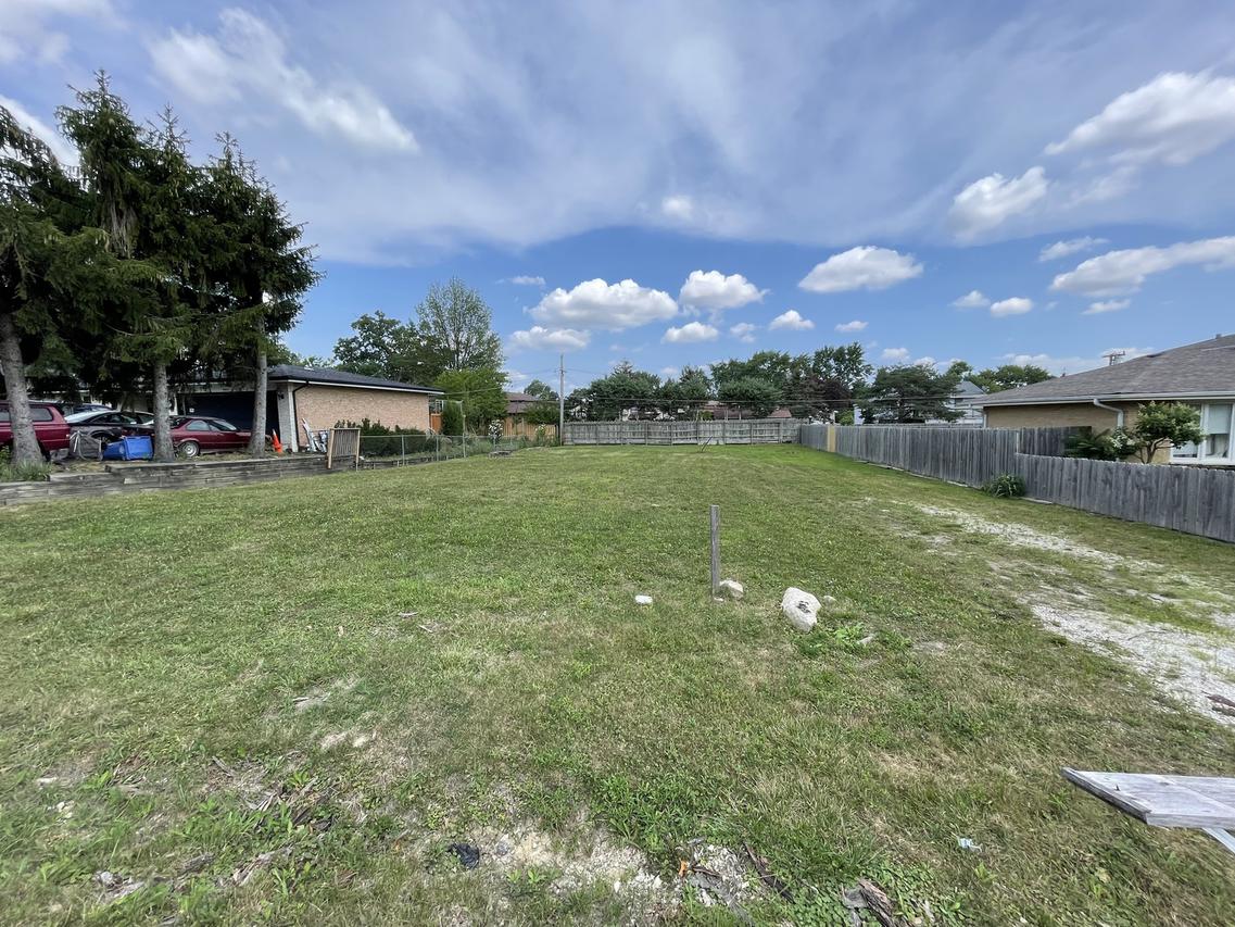 8820 W 84th Pl., Justice, IL 60458