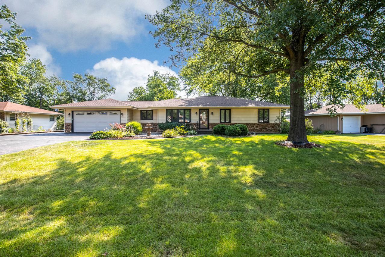 3250 Yarmouth Dr., Rockford, IL 61109