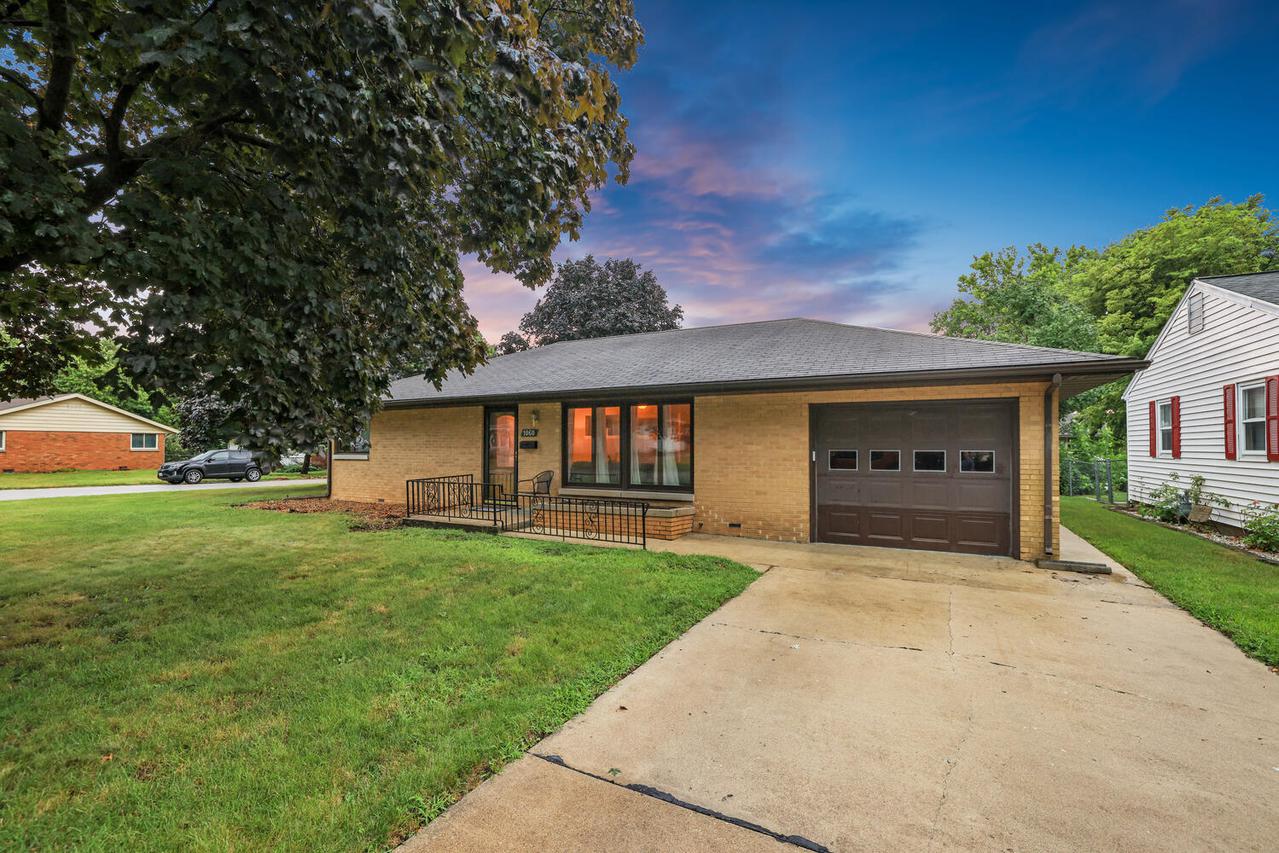 1060 Englewood Dr., Rantoul, IL 61866