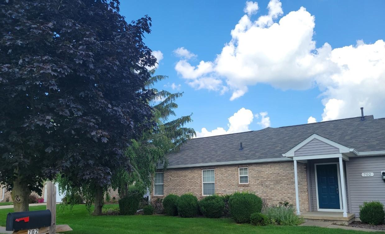 702 Ramblewood Ct., Savoy, IL 61874