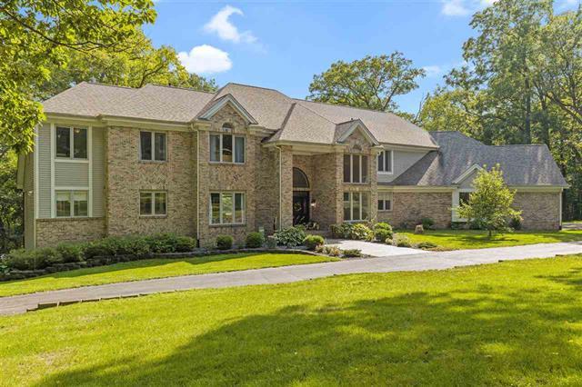 8102 Burr Oak Rd., Roscoe, IL 61073