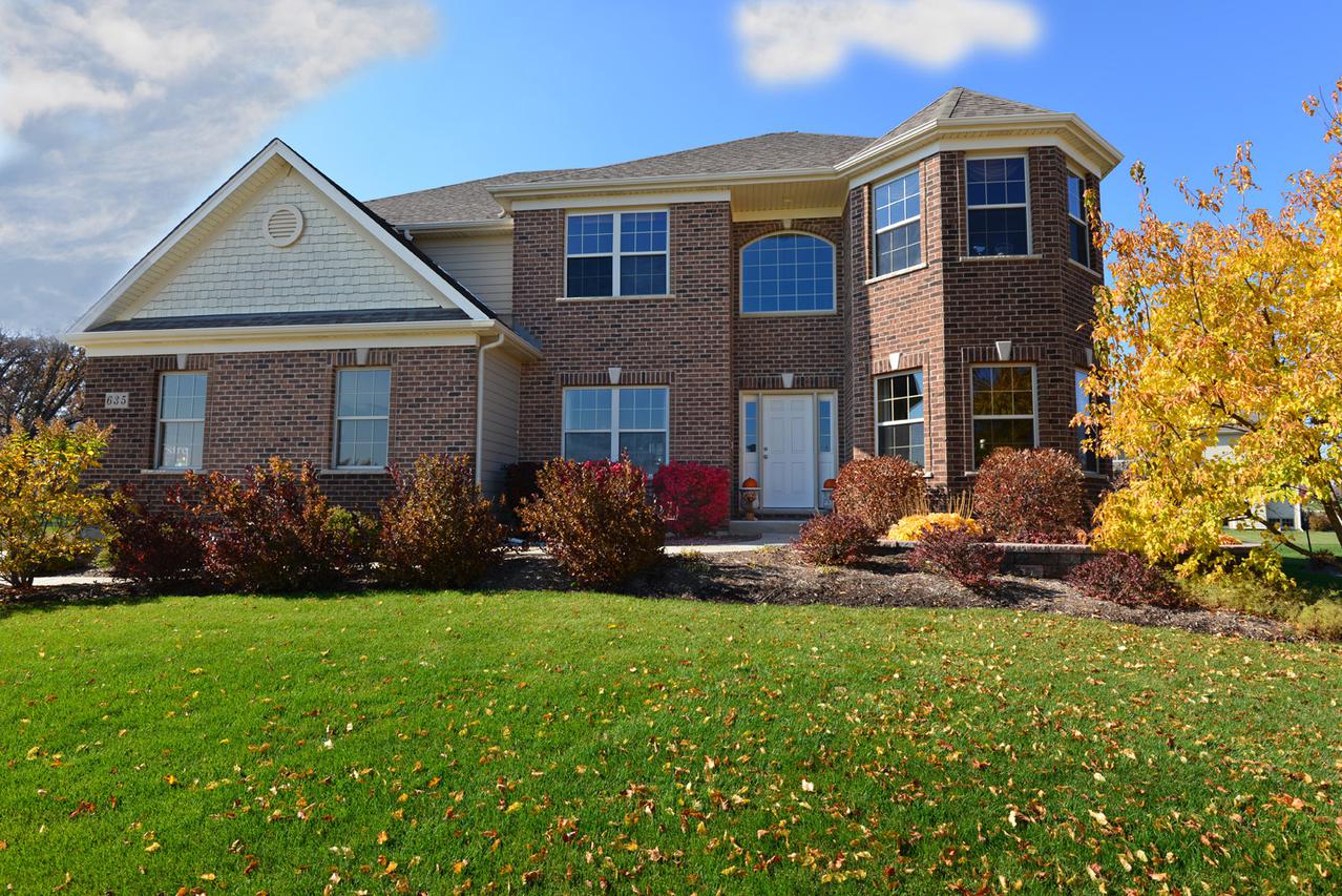 635 Slate Run, Elgin, IL 60124