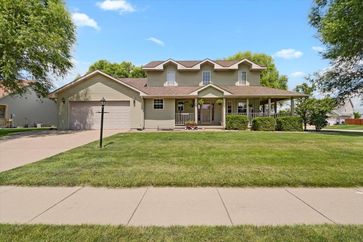 400 W Walnut St., Tolono, IL 61880