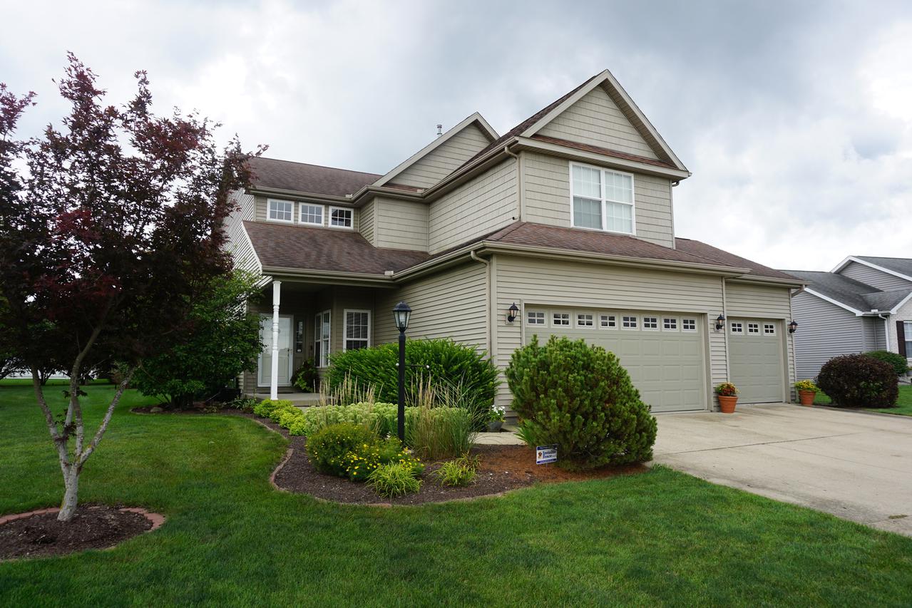 406 Sterling Dr., Tolono, IL 61880