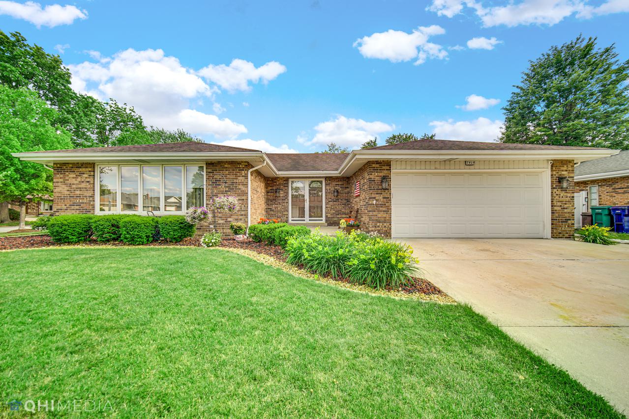 7919 W Sequoia Ct., Orland Park, IL 60462